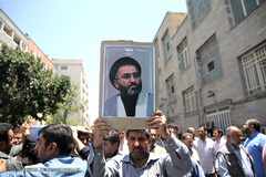 مراسم تشییع پیکر پاک مجاهد جانباز شهید حجت الاسلام سید «مهدی تقوی» از شهدای جنایت تروریستی مجلس 