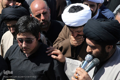 مراسم تدفین پیکر پاک مجاهد جانباز شهید حجت الاسلام سید «مهدی تقوی» از شهدای حادثه تروریستی مجلس در گلزار شهدای قم