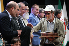 همایش عمری با قرآن
