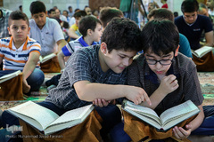 از افطار تا سحر با جلسات قرآنی شهر تهران ـ ۳ (حسینه کربلایی ها)