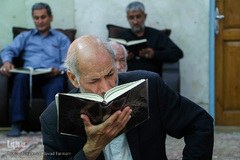 از افطار تا سحر با جلسات قرآنی شهر تهران ـ ۳ (حسینه کربلایی ها)