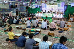 از افطار تا سحر با جلسات قرآنی شهر تهران ـ ۳ (حسینه کربلایی ها)