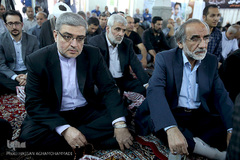 حضور مهدی مهدی قره شیخ‌لو، رئیس سازمان دارالقرآن الکریم و استاد حمد حاجی‌شریف در مراسم