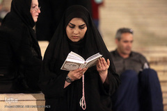 احیاء شب نوزدهم ماه مبارک رمضان در مصلی