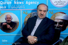 بازدید مسعود سلطانی فر، وزیر ورزش و جوانان از غرفه ایکنا در بیست و پنجمین نمایشگاه بین المللی قرآن کریم