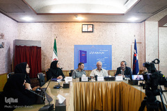 نشست نقد و معرفی کتاب «دائرةالمعارف قرآن»
