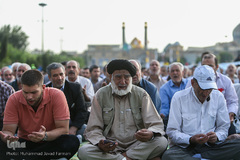 نماز عید سعید فطر در جوار سیدالکریم (ع)