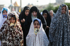نماز عید سعید فطر در جوار سیدالکریم (ع)