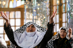 نماز عید سعید فطر در جوار حرم حضرت امام زاده حسن (ع)
