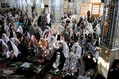 نماز عید سعید فطر در جوار حرم حضرت امام زاده حسن (ع)
