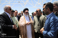 بازدید حجت‌الاسلام  قاضی عسکر، نماینده ولی فقیه در امور حج و زیارت از سالن در دست احداث ویژه حجاج فرودگاه امام خمینی(ره)