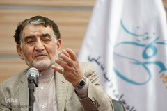 یحیی آل‌اسحاق، رئیس پیشین اتاق بازرگانی، صنایع، معادن و کشاورزی استان تهران