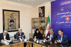 مراسم امضای تفاهم‌نامه همکاری میان کمیته امداد امام خمینی(ره) و جهاد دانشگاهی 