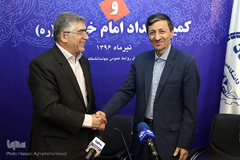 پرویز فتاح، رئیس کمیته امداد امام خمینی(ره) و حمیدرضا طیبی، رئیس جهاد دانشگاهی