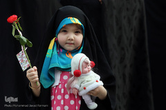 مراسم روز عفاف و حجاب در میدان امام حسین (ع)