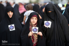 مراسم روز عفاف و حجاب در میدان امام حسین (ع)