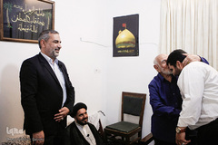 دیدار نمایندگان جامعه قرآنی با خانواده شهید محمدرضا قوام
