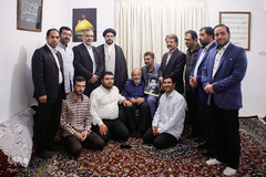 دیدار نمایندگان جامعه قرآنی با خانواده شهید محمدرضا قوام
