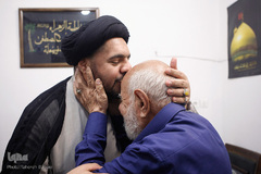 دیدار نمایندگان جامعه قرآنی با خانواده شهید محمدرضا قوام
