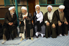 تشییع پیکر آیت الله مروارید(ره) در حسینیه جماران
