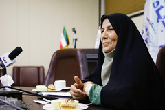 زهرا درخشانی مدیر موسسه مکتب نرگس رباط کریم
