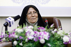 زهرا درخشانی مدیر موسسه مکتب نرگس رباط کریم
