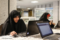 بیست و یکمین دوره آزمون اعطای مدرک به حافظان قرآن کریم