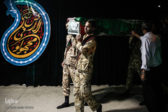 وداع با پیکر شهید محمد رونقی پس از ۲۹ سال
