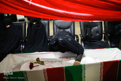 وداع با پیکر شهید محمد رونقی پس از ۲۹ سال
