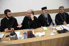 دومین روز نشست نقش تفسیری متون مقدس برای ایجاد جهان عاری از خشونت