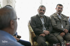 دیدار نمایندگان جامعه قرآنی با خانواده شهید قرآنی «شهید سعید فرشچی»
