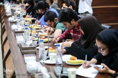 اولین نشست مطبوعاتی رئیس دانشگاه آزاد اسلامی 