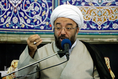 گروه جلسات و محافل: ششمین کرسی قرائت و تفسیر قرآن در مسجد نور با حضور محمد بنیادی، پیشکسوت قرآنی کشورمان و به کلام حجت‌الاسلام محی‌الدین محمدیان و با تلاوت مهدی عادلی با محوریت سوره قیامت برگزارشد.

