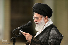 حضرت آیت‌الله خامنه‌ای، رهبر انقلاب اسلامی