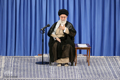 حضرت آیت‌الله خامنه‌ای، رهبر انقلاب اسلامی