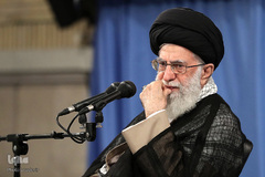 حضرت آیت‌الله خامنه‌ای، رهبر انقلاب اسلامی