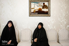 دیدار نمایندگان جامعه قرآنی با خانواده شهید مدافع حرم علی آقا عبداللهی
