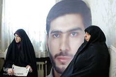 دیدار نمایندگان جامعه قرآنی با خانواده شهید مدافع حرم علی آقا عبداللهی
