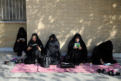 دعای عرفه در بهشت زهرا (س) تهران