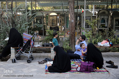 دعای عرفه در بهشت زهرا (س) تهران