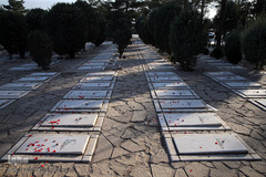 دعای عرفه در بهشت زهرا (س) تهران