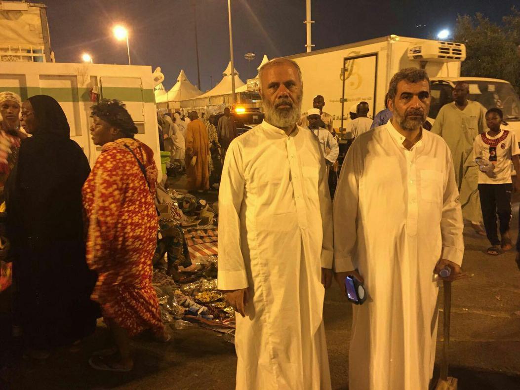 بازار افریقاییها در منا. همراه جناب عابدی