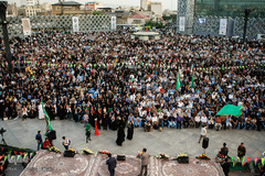 برگزاری جشن بزرگ عید غدیر در میدان امام حسین(ع)
