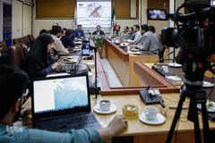 نشست نقد و بررسی آئین‌نامه مسابقات قرآن