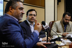 نشست نقد و بررسی آئین‌نامه مسابقات قرآن