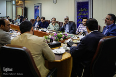 نشست نقد و بررسی آئین‌نامه مسابقات قرآن