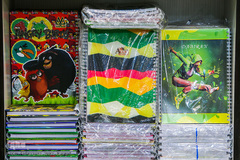 بازار لوازم التحریر خالی از فرهنگ و تولید ایرانی
