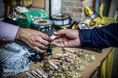 عرضه انواع لوازم هیات ها و ملزومات ماه محرم در بازار تهران