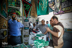 عرضه انواع لوازم هیات ها و ملزومات ماه محرم در بازار تهران
