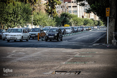 عبور راننده متخلف از مسیر اختصاصی اتوبوس شهری